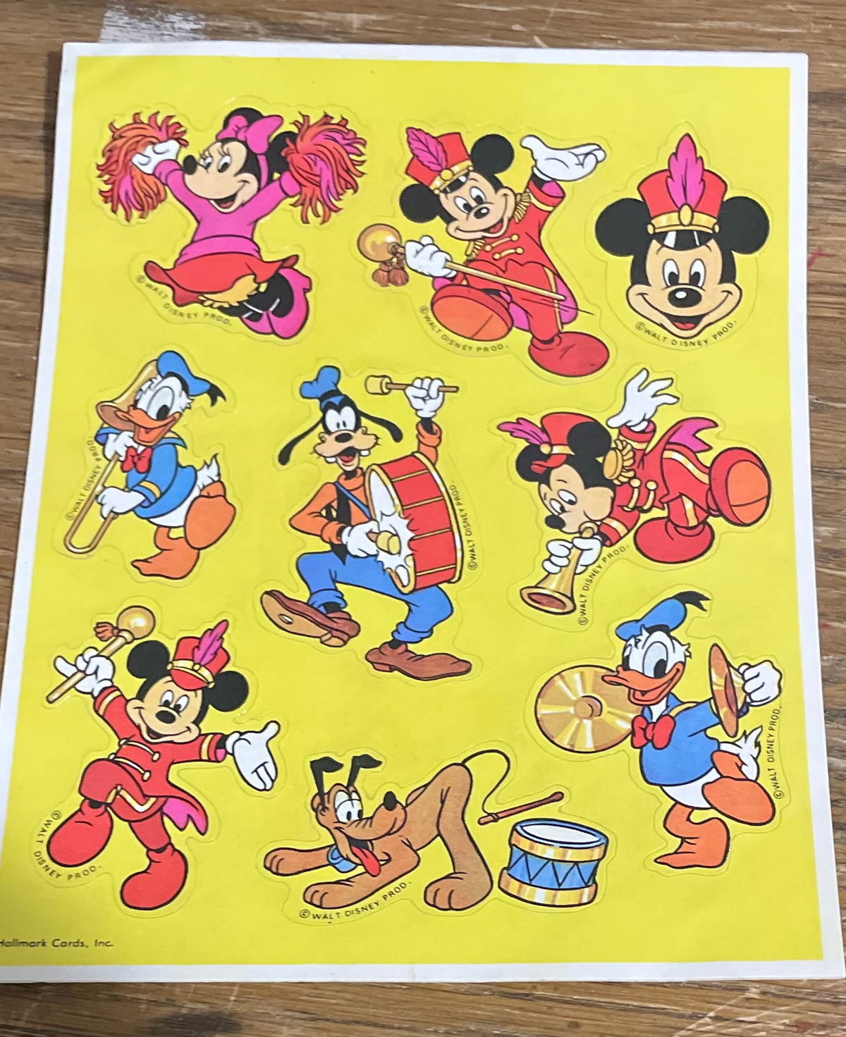 Captain's Treasure Chest: Mickey Mouse, Minnie, and the Duck Stickers