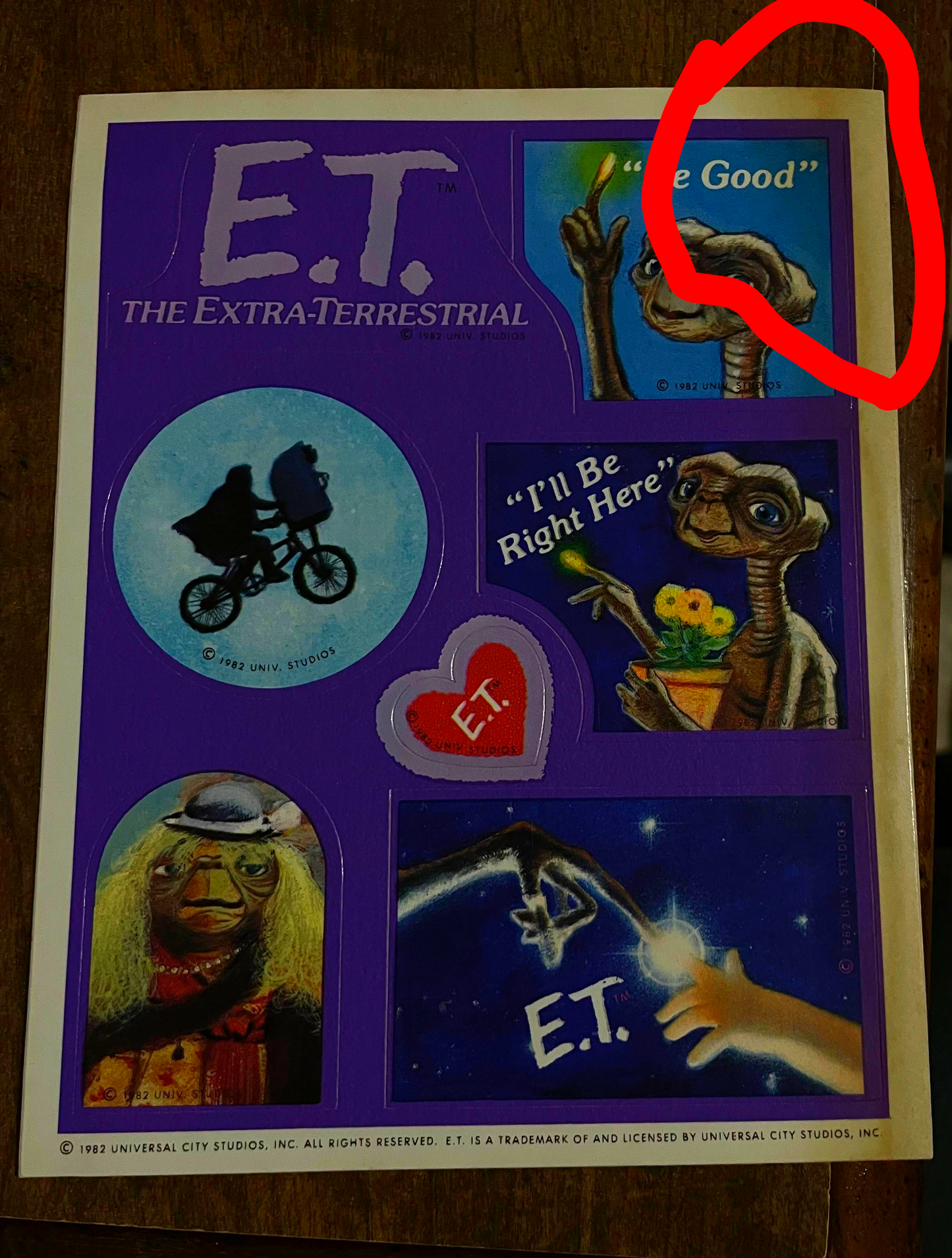 Mini Treasure Chest: E.T. Stickers